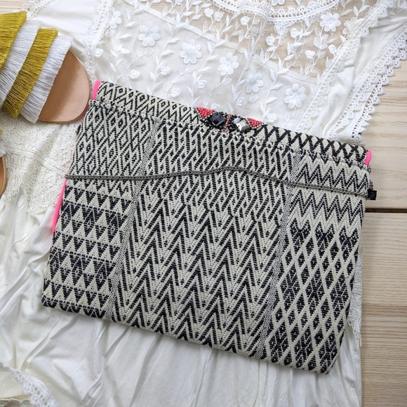 FINAL SALE 🆕🌿BOHO PURSE/CLUTCH🌿 - Picture 6 of 11